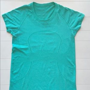 Lululemon swiftly tech teal shirt
